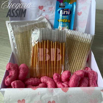 Kit Dourado - 50 Escovinhas + 50 Aplicadores de Batom + 100 Microbrush - Extensão de Cílios